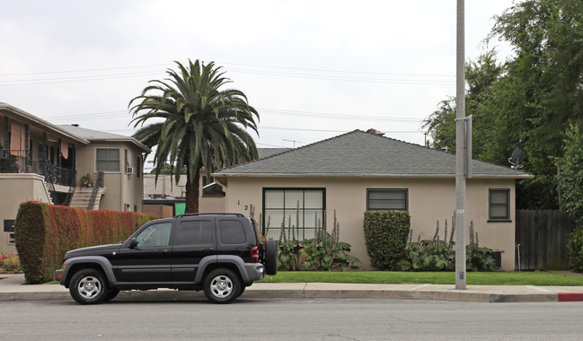 126 Colorado Blvd in Arcadia, CA - Building Photo - Building Photo