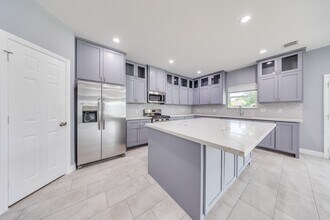 5402 Oriole St in Houston, TX - Foto de edificio - Building Photo