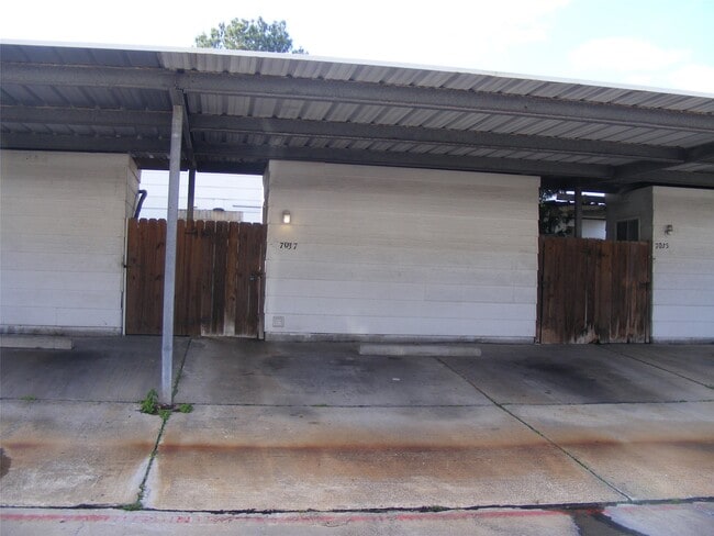 property at 7037 Chasewood Dr