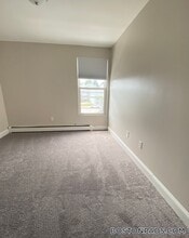 663 Middle St in Fall River, MA - Building Photo - Building Photo