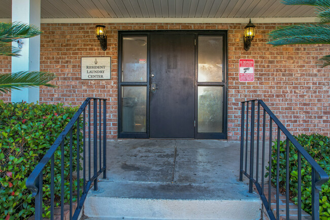 South Pointe in Hanahan, SC - Foto de edificio - Building Photo