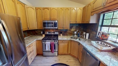 12323 Little Fatima Ln in Austin, TX - Building Photo - Building Photo