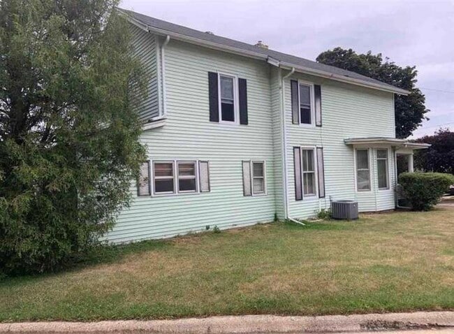 408 Ravine St in Janesville, WI - Building Photo - Building Photo