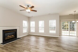 12827 Winget Rd in Charlotte, NC - Building Photo - Building Photo