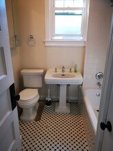 348 Castleton Ave in Staten Island, NY - Building Photo - Building Photo