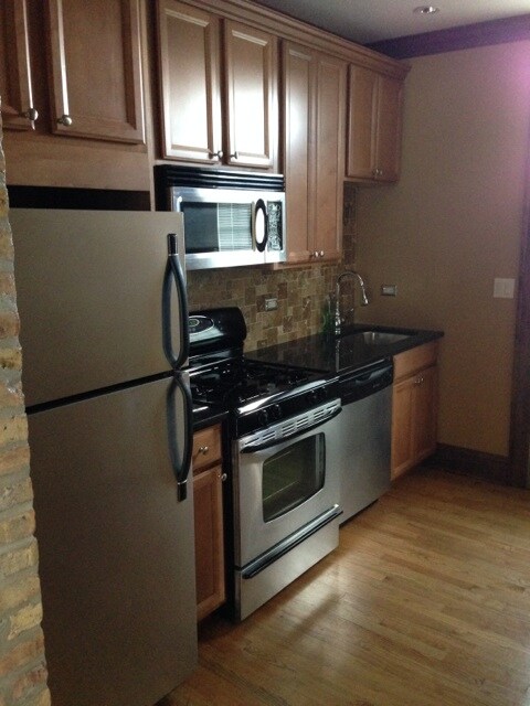 2920 W Cullom Ave in Chicago, IL - Building Photo