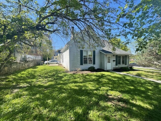 200 E 2nd St in Bloomington, IN - Building Photo - Building Photo