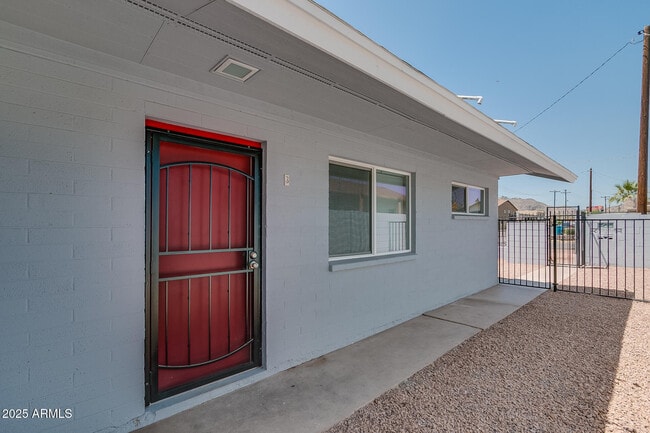 property at 801 E Puget Ave