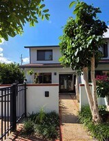 817 SE 12th Ct in Fort Lauderdale, FL - Building Photo