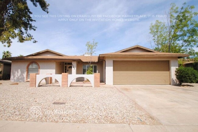 property at 2742 S Las Palmas