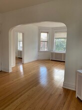 5313 W 22nd Pl in Cicero, IL - Foto de edificio - Building Photo