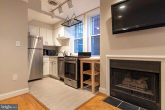 1731 Willard St NW in Washington, DC - Building Photo - Building Photo