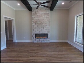 516 Corondelet Ln in Maumelle, AR - Building Photo - Building Photo