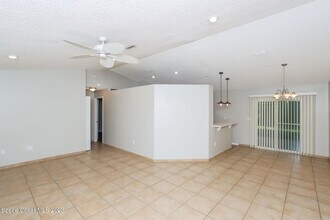 1376 Hazel St NW in Palm Bay, FL - Building Photo - Building Photo