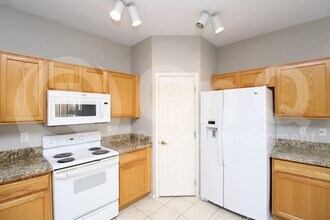 490 W Ebony Way in Chandler, AZ - Building Photo - Building Photo