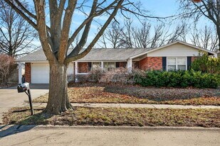 3644 Vago Ln in Florissant, MO - Building Photo