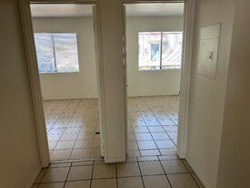 2782 Broadway, Unit 307 in San Diego, CA - Building Photo