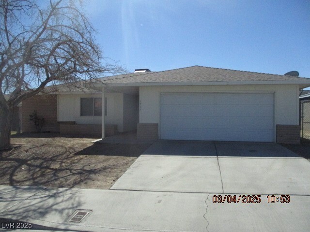 7717 Macaw Ln in Las Vegas, NV - Building Photo