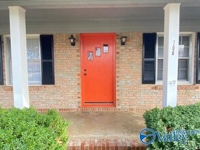 706 Larry Dr in Madison, AL - Building Photo - Building Photo