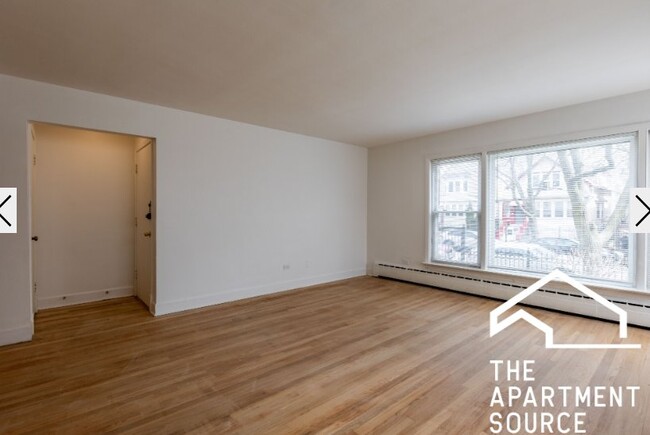 property at 4818 N St Louis Ave