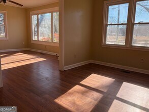 408 Main St in Byron, GA - Building Photo - Building Photo