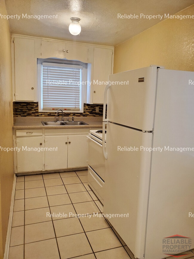 310 7th St, Unit #6 in Idaho Falls, ID - Building Photo - Building Photo