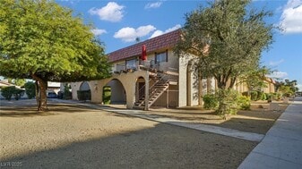 1624 Cordoba Ln in Las Vegas, NV - Building Photo