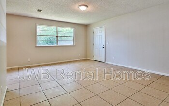 3152 Thomas St in Jacksonville, FL - Building Photo - Building Photo
