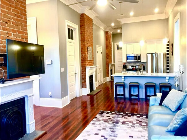 property at 1355 Columbus St