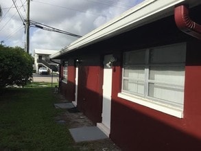 1501 NE 56th St in Fort Lauderdale, FL - Building Photo - Building Photo