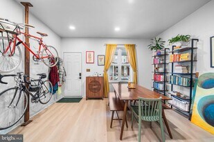 5426 Irving St in Philadelphia, PA - Building Photo