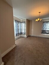 97 Friend St in Amesbury, MA - Building Photo - Building Photo