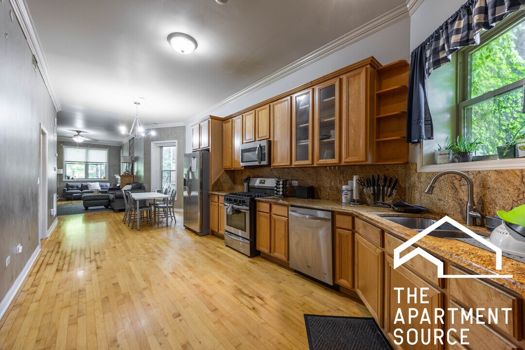 3053 W Washington Blvd, Unit 1 in Chicago, IL - Foto de edificio