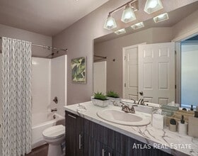 4063 Meadowview Ct in Evans, CO - Building Photo - Building Photo