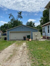 206 2nd St NE photo'