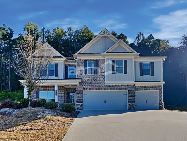 property at 1050 Victoria Walk Ln