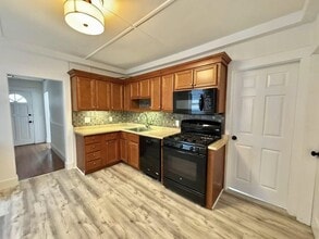 22 Allen Ave in Lynn, MA - Building Photo - Building Photo