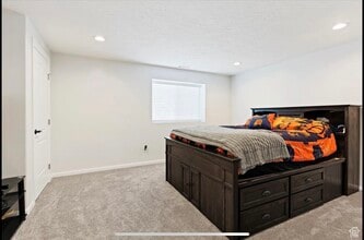 5769 S 3500 W in Roy, UT - Building Photo - Building Photo