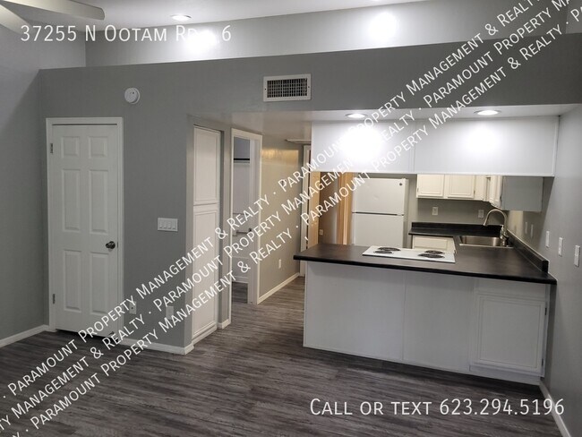 37255 N Ootam Rd in Cave Creek, AZ - Building Photo - Building Photo