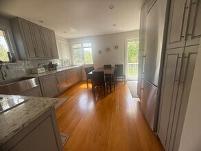 4225 Stars Rd in East Marion, NY - Building Photo - Building Photo