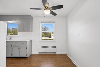 1025 Louise Ave in Mamaroneck, NY - Building Photo - Building Photo