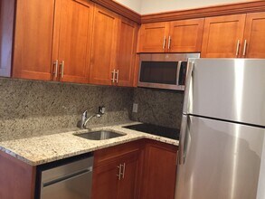 429 Marlborough St in Boston, MA - Foto de edificio - Building Photo