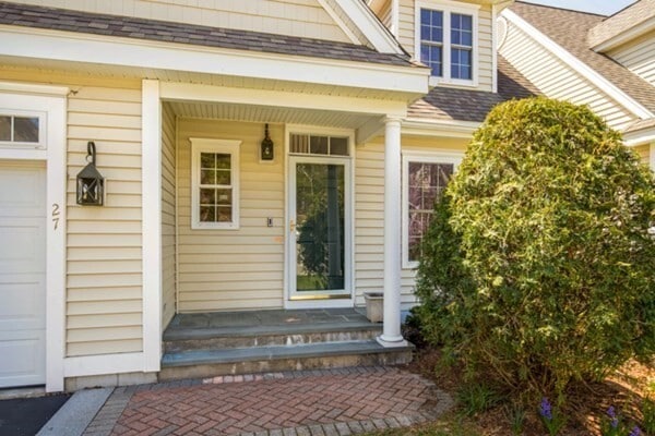 property at 27 Meyer Hill Dr