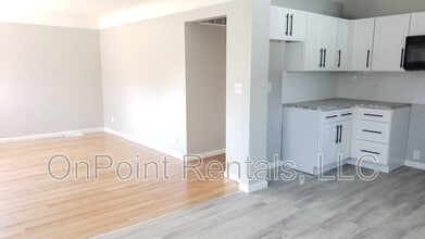 15161 Harrison St in Livonia, MI - Building Photo - Building Photo