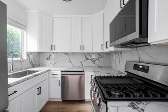 1211 Detroit N St, Unit 4 in West Hollywood, CA - Foto de edificio - Building Photo