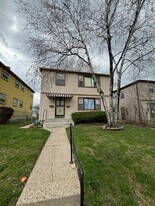 5919 N 68th St in Milwaukee, WI - Building Photo