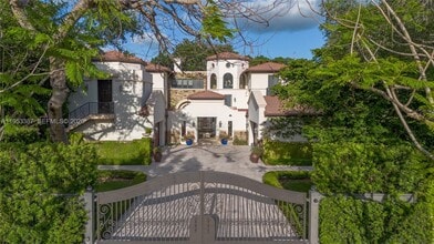 9801 SW 60th Ct in Pinecrest, FL - Building Photo - Building Photo