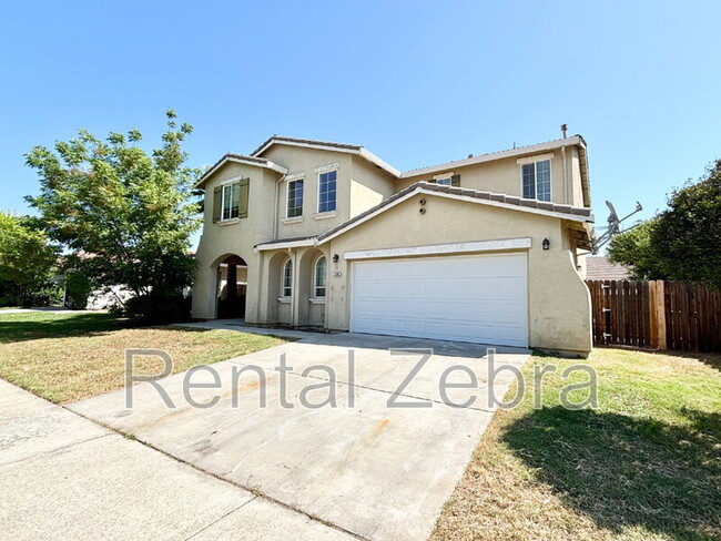 3566 Santa Maria Ave in Merced, CA - Building Photo - Building Photo