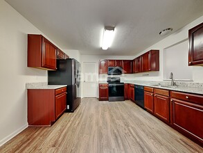 7903 Whitaker Valley Blvd in Indianapolis, IN - Building Photo - Building Photo