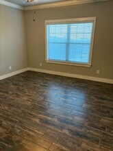 1801-1803 SW Stonegrove Rd in Bentonville, AR - Foto de edificio - Building Photo